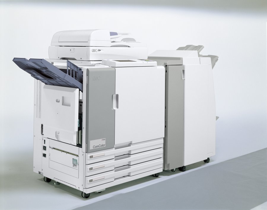 ComColor 7050: Similar specification to 9050, but prints on a more varied paper stock.